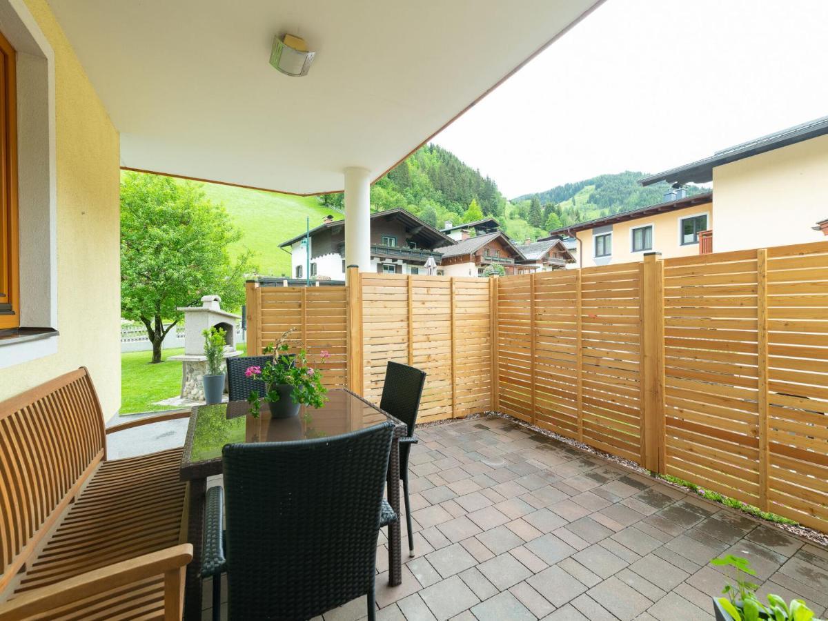 Spacious Apartment In Grossarl With Garden Bagian luar foto